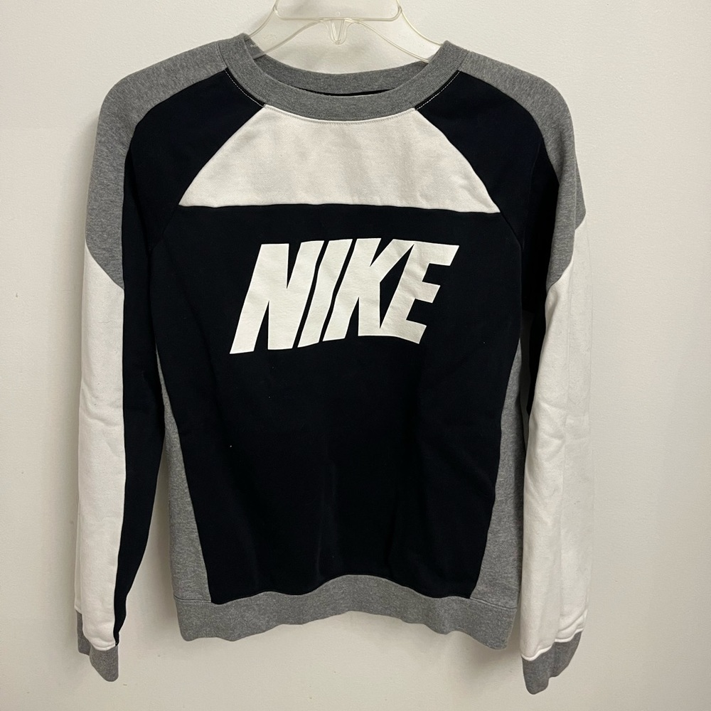 Nike Pullover